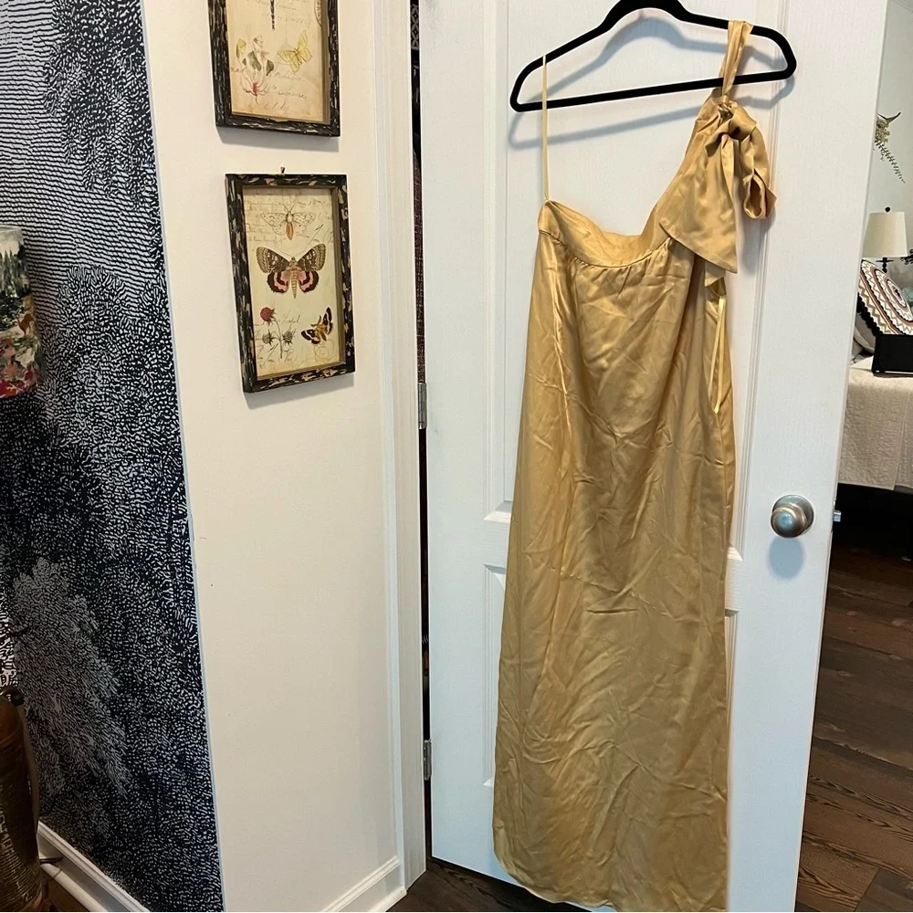 Free People Golden One Shoulder Dress Size XS Bow on Shoulder SOA